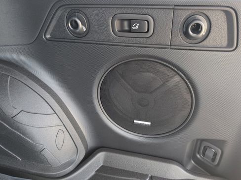 Used 2025 Subaru Forester Wilderness image 17