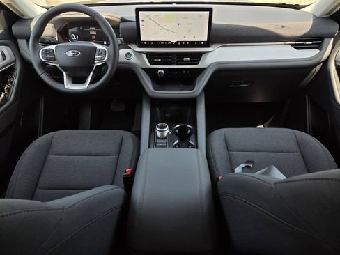 New 2026 Ford Explorer Active RWD image 10