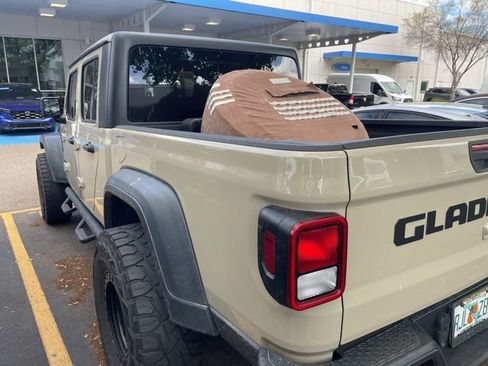 Used 2020 Jeep Gladiator Sport w/ Quick Order Package 24S image 6
