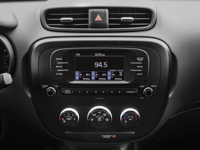 Used 2017 Kia Soul FWD image 13
