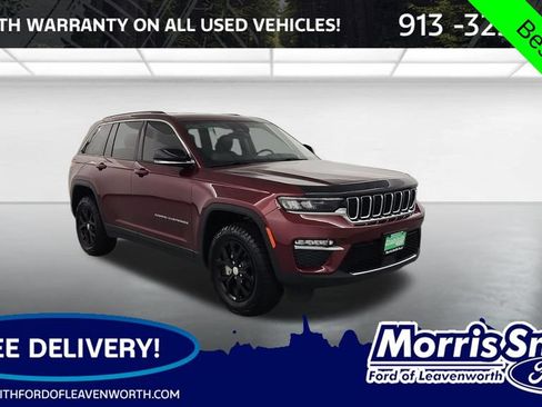 Used 2023 Jeep Grand Cherokee Limited AWD/4WD image 1