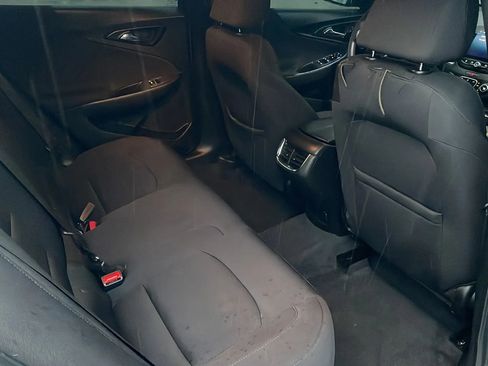 Used 2019 Chevrolet Malibu LT FWD image 14