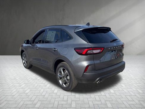 Used 2025 Ford Escape ST-Line w/ Cold Weather Package image 3