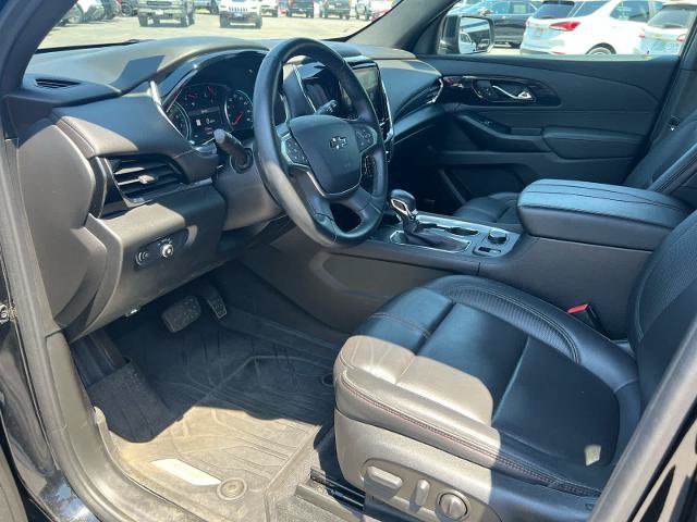 Used 2023 Chevrolet Traverse RS w/ LPO, Floor Liner Package AWD/4WD image 10