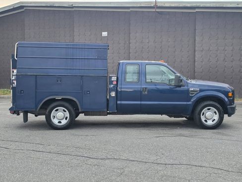 Used 2008 Ford F350 2WD SuperCab Super Duty image 2