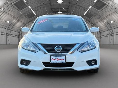 Used 2016 Nissan Altima 2.5 SR FWD image 2