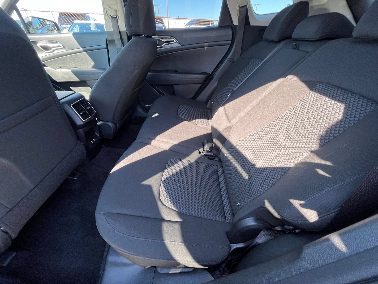 Used 2026 Kia Sportage LX FWD image 26