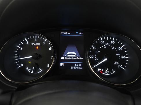 Used 2019 Nissan Rogue SL w/ Premium Package image 29