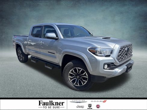 Used 2022 Toyota Tacoma TRD Sport AWD/4WD image 1