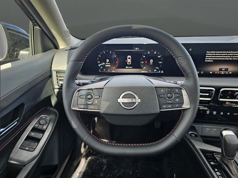 New 2026 Nissan Sentra SR w/ SR Premium Package FWD image 48