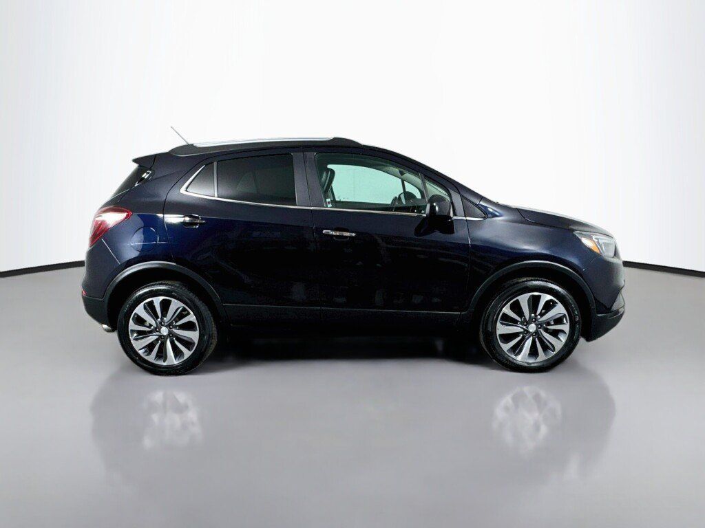 Used 2022 Buick Encore Preferred w/ Safety Package AWD/4WD image 6