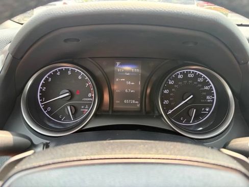 Used 2021 Toyota Camry SE FWD image 20