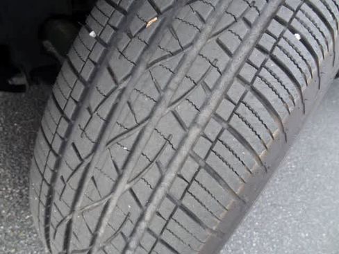 Used 2024 Toyota Tacoma SR5 AWD/4WD image 37