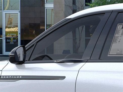 New 2026 Lincoln Nautilus Premier w/ Jet Appearance Package image 20