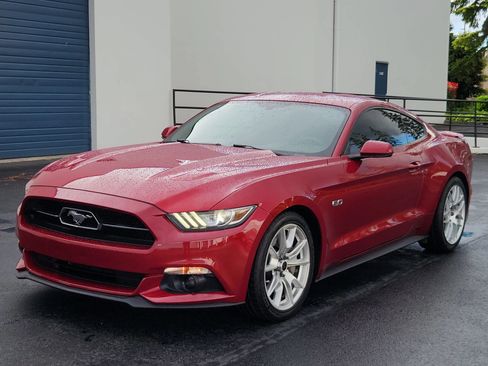 Used 2015 Ford Mustang GT Premium w/ Equipment Group 401A RWD image 1