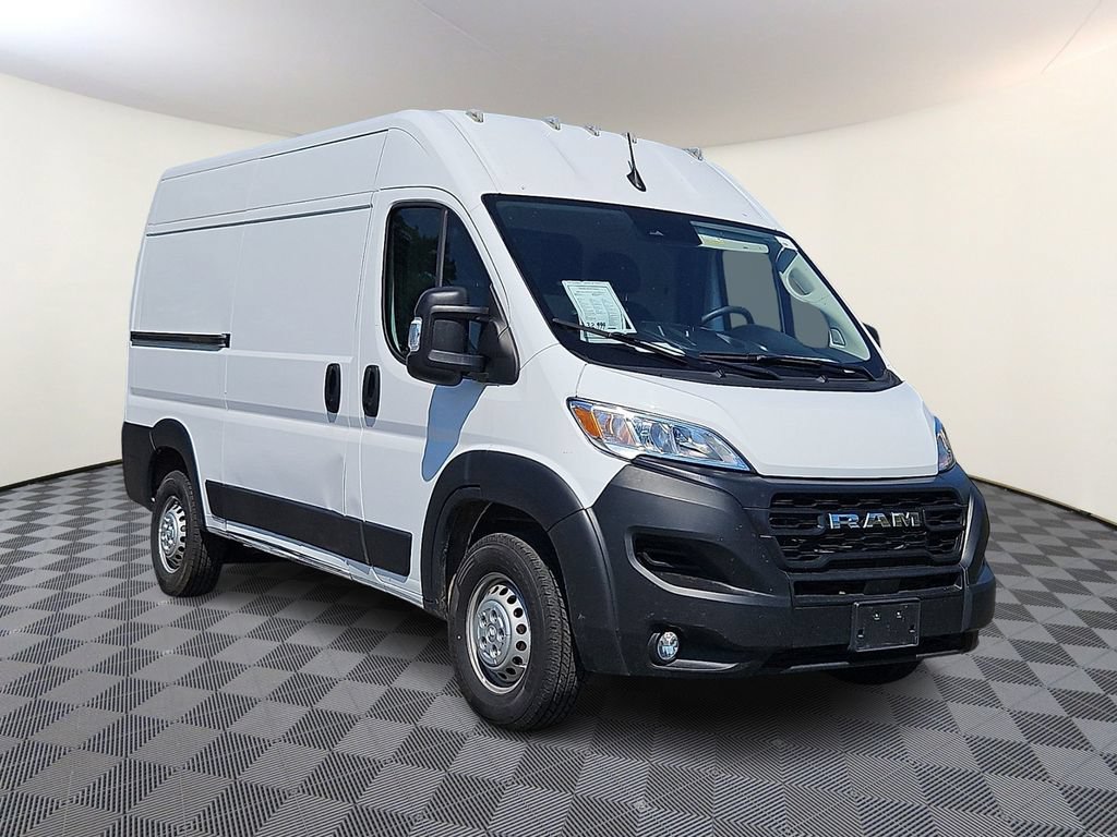 Used 2025 RAM ProMaster 2500 w/ Convenience Group FWD image 1