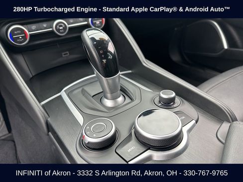 Used 2018 Alfa Romeo Giulia AWD image 45