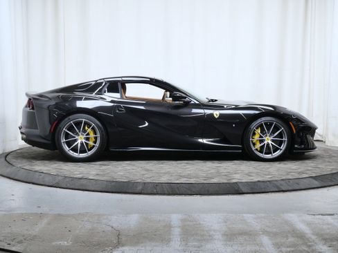 Certified 2022 Ferrari 812 GTS RWD image 7