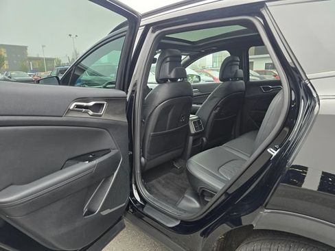 Certified 2023 Kia Sportage X-Line w/ X-Line Premium Package AWD/4WD image 17