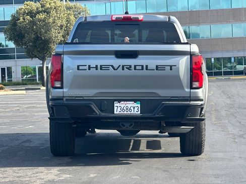 Used 2024 Chevrolet Colorado Z71 w/ Z71 Convenience Package 2 AWD/4WD image 5