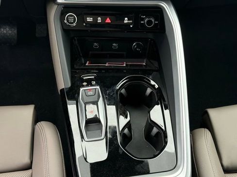 New 2025 Audi Q5 Premium Plus image 29