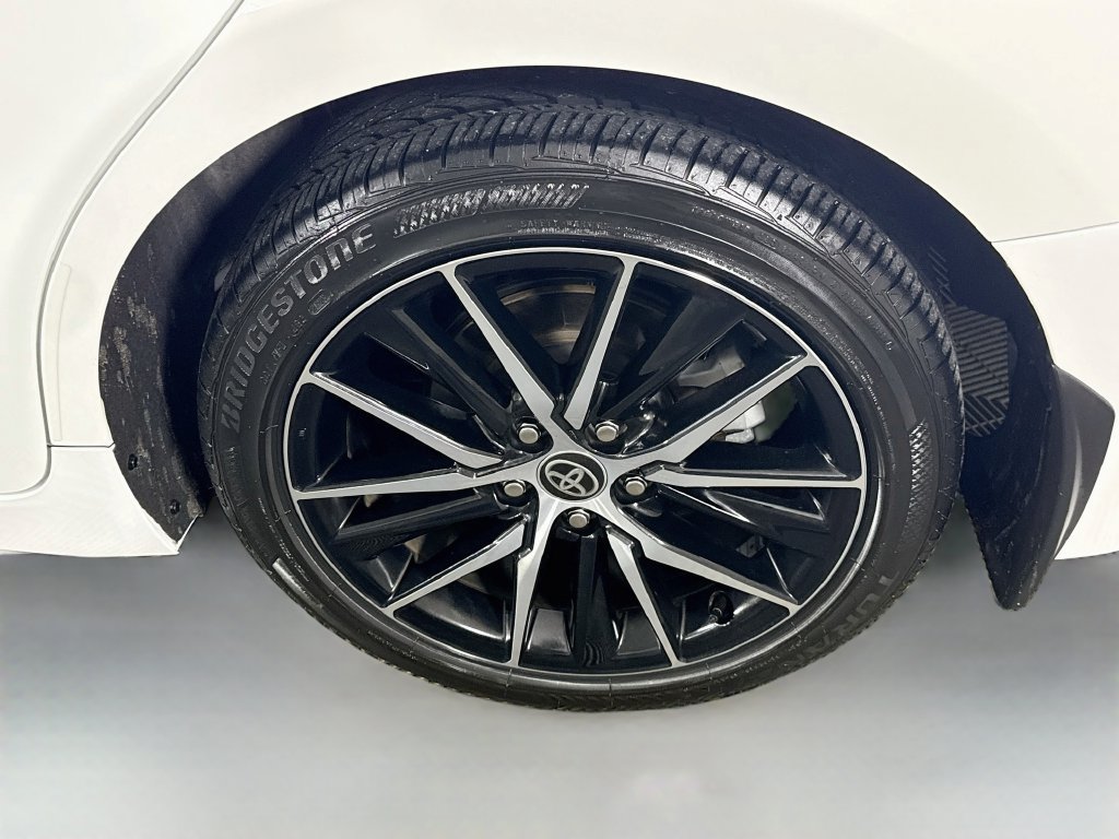 Certified 2024 Toyota Camry SE FWD image 32