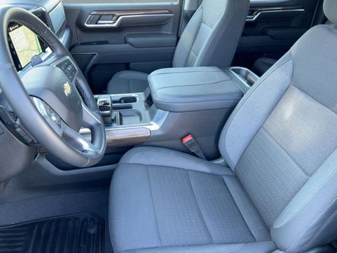 Certified 2025 Chevrolet Silverado 1500 LT w/ Texas Edition Plus image 5