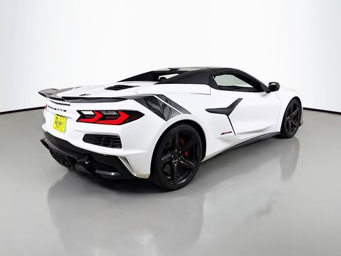 Used 2023 Chevrolet Corvette Z06 w/ Battery Protection Package RWD image 6