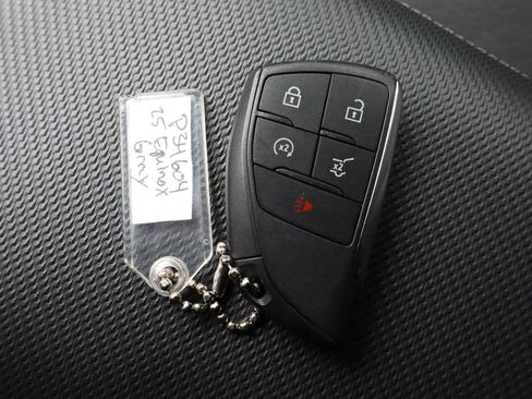 Used 2025 Chevrolet Equinox LT w/ Convenience Package II FWD image 33