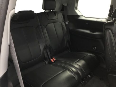 Used 2021 Jeep Grand Cherokee L Limited w/ Luxury Tech Group II AWD/4WD image 20