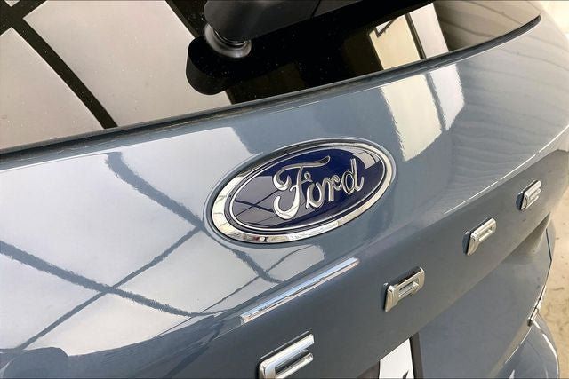 Used 2024 Ford Escape ST-Line w/ Tech Pack #1 AWD/4WD image 31