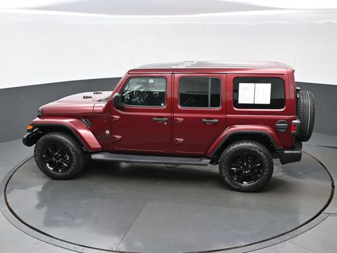 Used 2021 Jeep Wrangler Unlimited Sahara AWD/4WD image 35