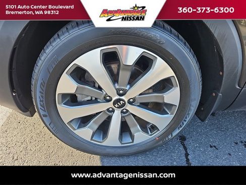 Used 2021 Kia Telluride SX image 39