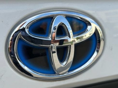 Certified 2024 Toyota RAV4 XLE AWD/4WD image 10