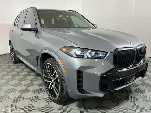 New 2026 BMW X5 sDrive40i w/ M Sport Package image 4