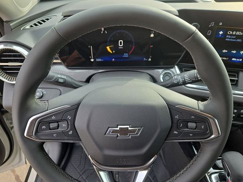 New 2026 Chevrolet Trax ACTIV w/ Driver Confidence Package image 17