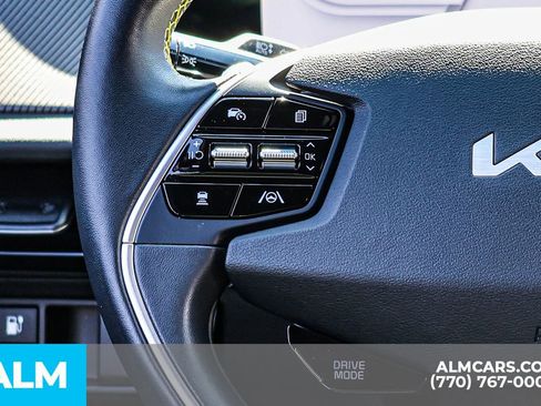 Used 2023 Kia EV6 GT image 38