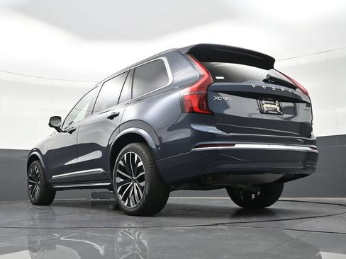 Used 2026 Volvo XC90 B6 Plus w/ Protection Package Premier AWD/4WD image 23