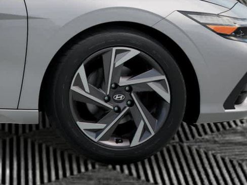 New 2026 Hyundai Elantra SEL Sport Premium image 8