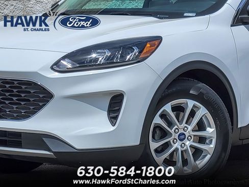 Certified 2022 Ford Escape SE w/ Convenience Package image 3