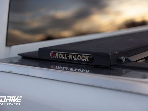 Used 2003 Chevrolet Silverado 2500 LT image 12