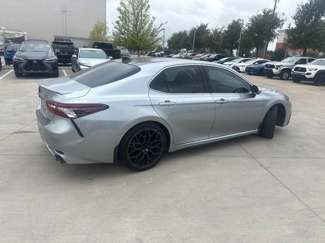 Used 2024 Toyota Camry XSE FWD image 3
