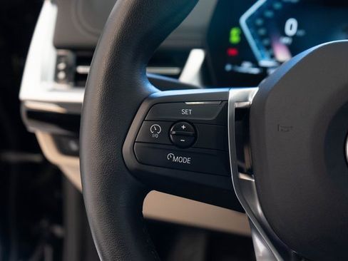 Used 2024 BMW X1 xDrive28i w/ Technology Package image 26