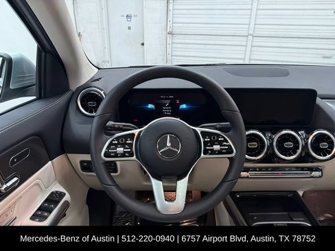 Certified 2023 Mercedes-Benz GLA 250 image 21
