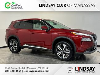 Used 2021 Nissan Rogue SL w/ Premium Package image 1