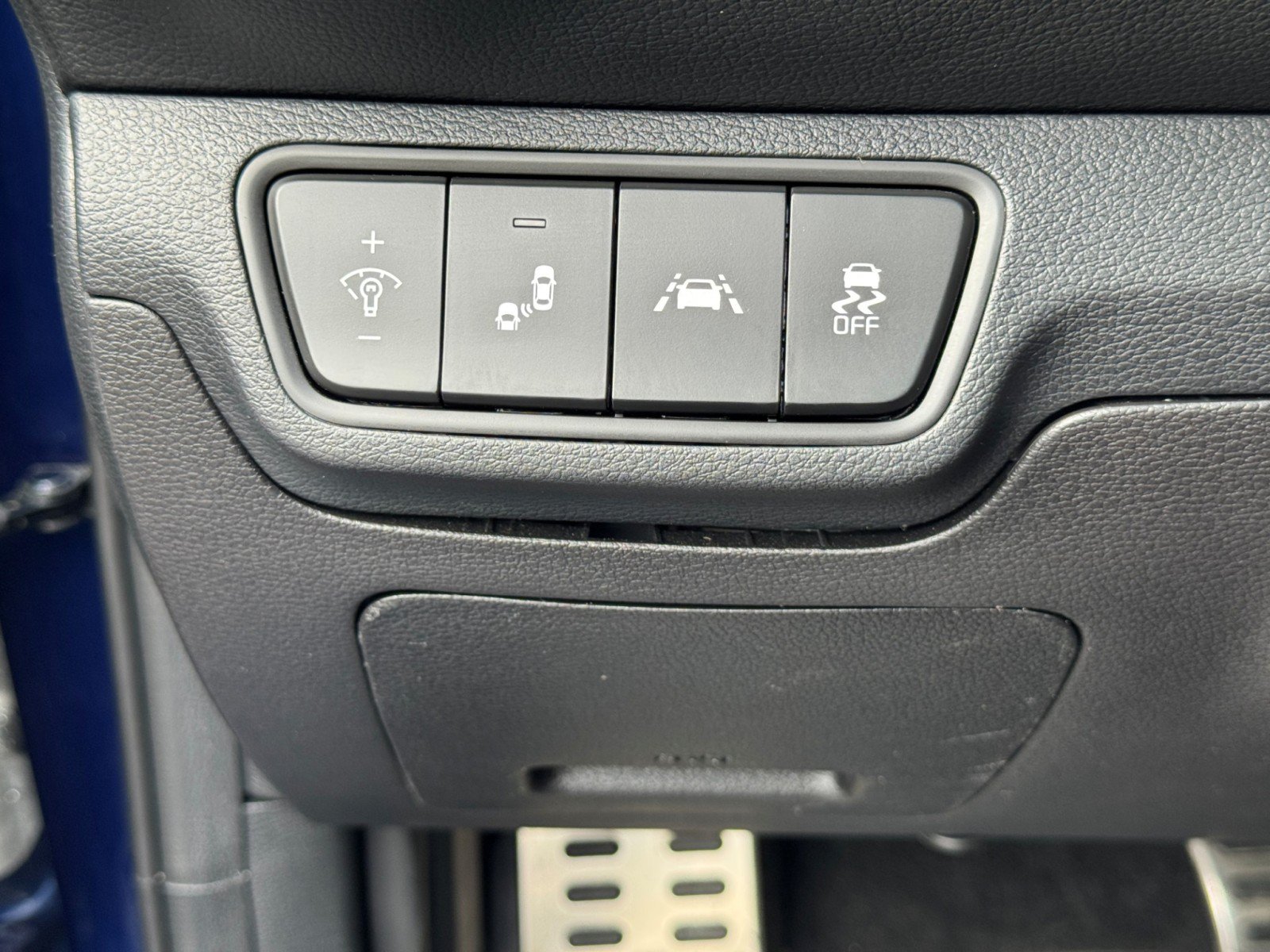 Used 2020 Kia Forte GT-Line FWD image 16