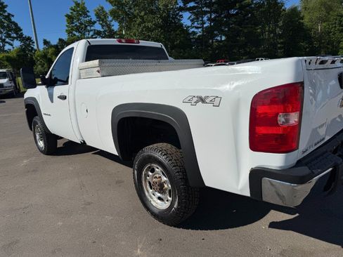 Used 2008 Chevrolet Silverado 2500 W/T w/ Snow Plow Prep Package AWD/4WD image 10