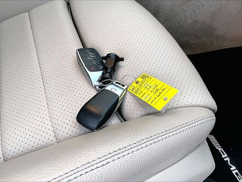 Used 2022 Mercedes-Benz C 300 Cabriolet image 15