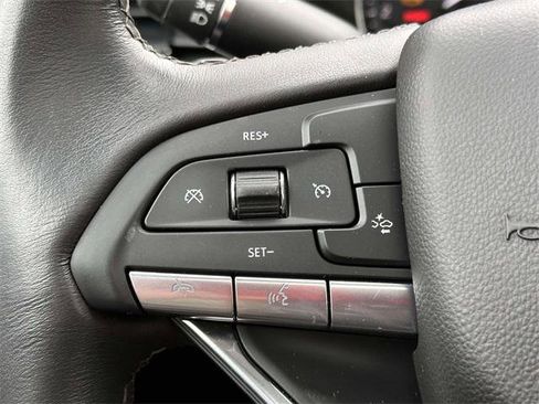 Used 2024 Cadillac XT6 Luxury w/ LPO, Floor Liner Package image 24