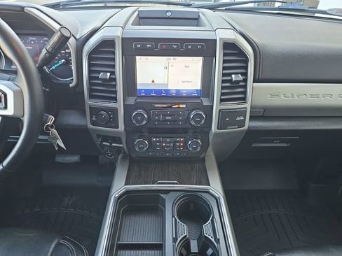 Used 2021 Ford F250 Lariat w/ Chrome Package AWD/4WD image 11